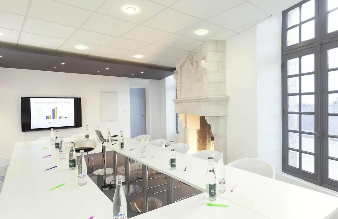 ibis Styles Vannes Gare Centre-1